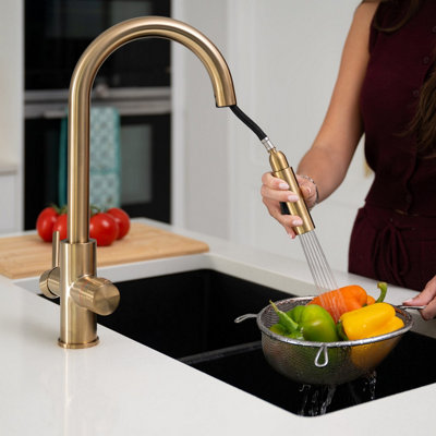 Quel Tap Pro Ultra 4-in-1 Pull-Out Boiling Water Tap C-Shape Brushed Brass