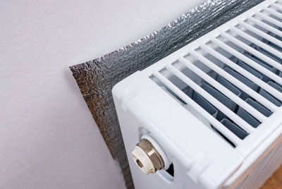 Radiator Foil Reflector Insulation Sheet Energy Saving Home Heating 4M x 47cm