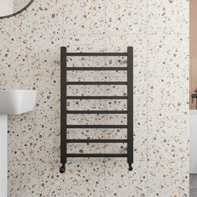 RadiLux Square Bar Heated Towel Rail Matt Black - 800 x 500mm