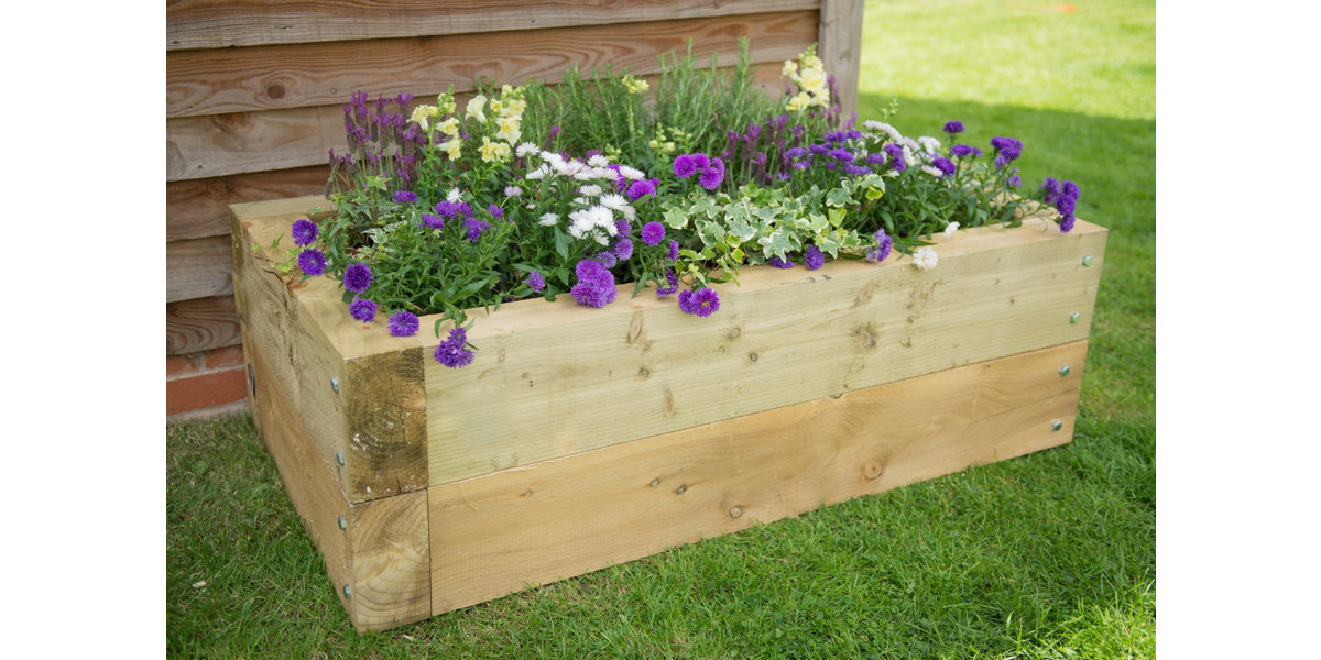 How To Build A DIY Planter Box - Our First Homestead