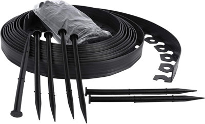Ram 10M Metre Flexible Plastic Lawn Edging Border Fence With 40 Securing Pegs Black