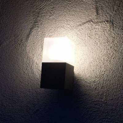 RANEX SHEILA OUTDOOR GARDEN PATIO LED WALL LIGHT IP44 SHED GARAGE LAMP 5000.483