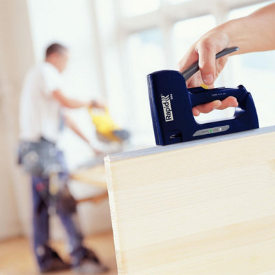Rapid 21000860 R64E Ergonomic Combi Tacker RPDR64E