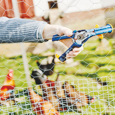 Rapid FP216 Garden Fence Pliers for VR16 Fence Hogrings with High Capacity Magazine Ergonomic Soft Handle & Easy Storage Features