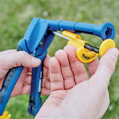Rapid FP216 Garden Fence Pliers for VR16 Fence Hogrings with High Capacity Magazine Ergonomic Soft Handle & Easy Storage Features