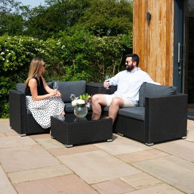 Rattan Modular 6 Piece Furniture Set & 700L Storage Box - Black