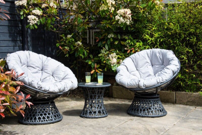 Double nest chair hotsell
