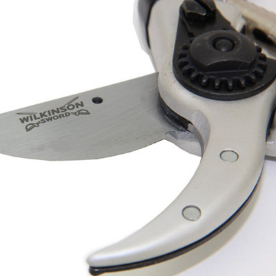 Razorcut Pro Straight Bypass Pruner by Wilkinson Sword - 3