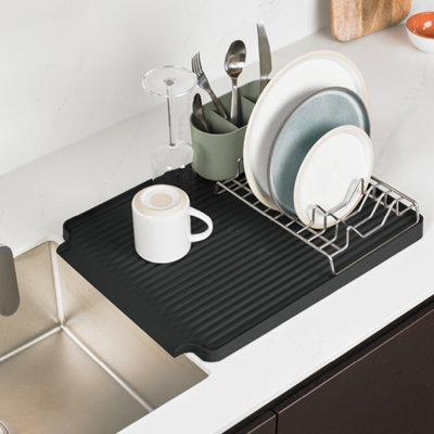 ReBorn Large Recycled Draining Rack - Sage Green Kitchen Dish Drainer - Holds up to 10 Plates - Made in the UK