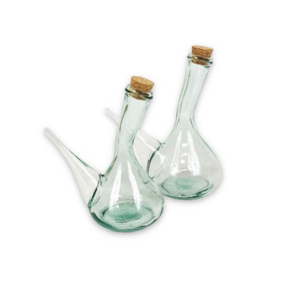 Recycled Glass Set of 2 Spanish Porron decanter/Pourers with cork 750 & 500 ml