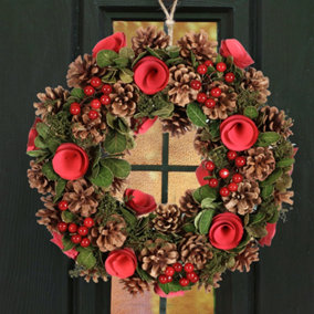 Red Berries and Roses 36cm Winter-Spring Wreath