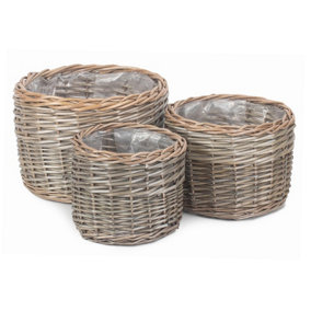 Red Hamper H122 Wicker Round Antique Wash Planter Set 3