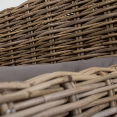 Red Hamper RA016 Rattan Large Luxury Rattan Dog Sofa Bed