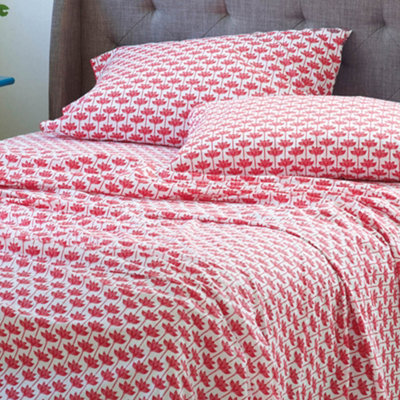 Red Long Stem Lotus Fitted Sheet