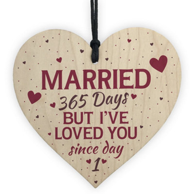 Red Ocean 1st Wedding Anniversary Wooden Hanging Heart Sign Card ...