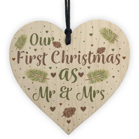 Red Ocean First Christmas Mr and Mrs Tree Bauble Wood Heart Plaque Wedding Anniversary Gifts Xmas Decoration