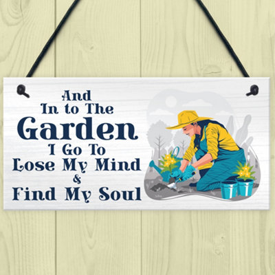 Targhe in metallo con scritta in inglese Into the Garden I Go To Lose My Mind, in alluminio, stile retrò, per WC, bagno, giardino, casa, bar, caffetteria, decorazione, 20,3 x 30,5 cm