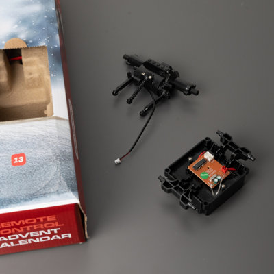 RED5 24 Days Of Toy Car Fun & Adventure Advent Calendar