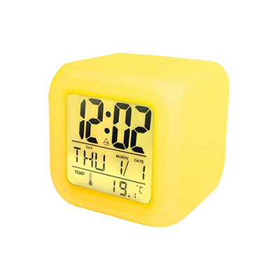 RED5 LED Colour Change Digital Clock - 4