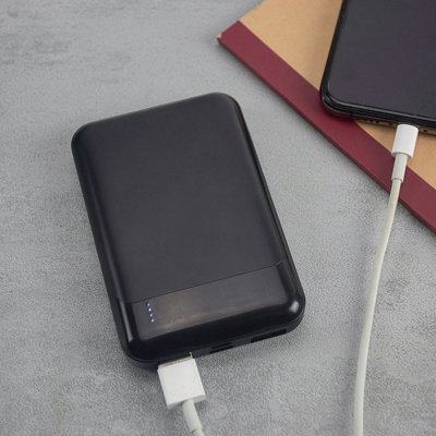 RED5 Power Bank with 5000mAh Battery Capacity in Black