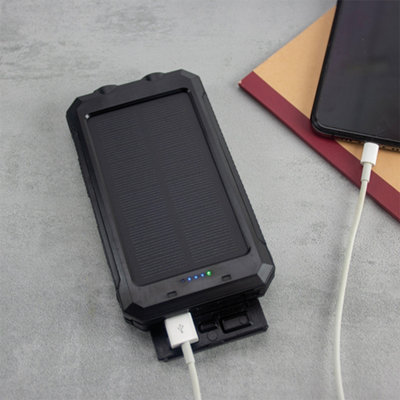 RED5 Solar Power Bank with Multi Tools