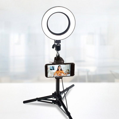 Diy ring hot sale light tripod