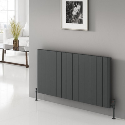 Reina Resia Aluminium Horizontal Panel Radiator - 600 x 1230mm - Anthracite