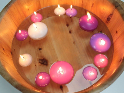 Relaxing Pink Floating Candle - Unscented, 3-Hour Burn, 24g, Single Pack