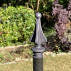 Replacement Decorative Plastic Finial for Garden Bird Feeding Stations