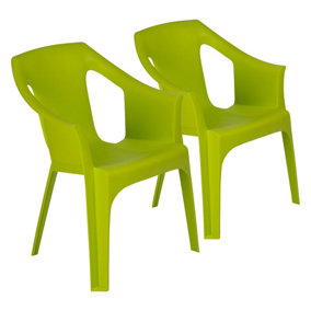 Green plastic garden chairs deals b and q