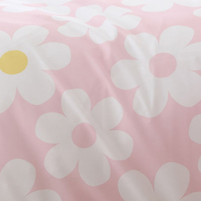 Retro Daisy Easy Care Nostalgic Floral Print Pink Duvet Cover Set