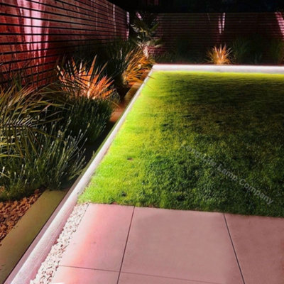 RGB LED Tape IP44 Exterior or Interior 5 Metre Strip Light Kit Colour Change 12v Plug and Play 5MRGBSL