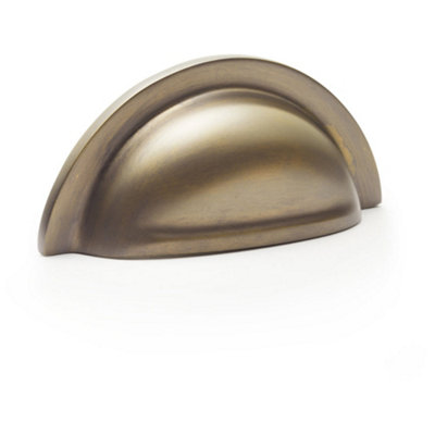 Ridged Cup Handle - Antique Brass - 76mm Centres Solid Brass Shaker Drawer Pull