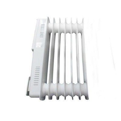 Right Radiators Oil Filled Radiator 7 Fin 1500W Portable Electric Heater with Thermostat White