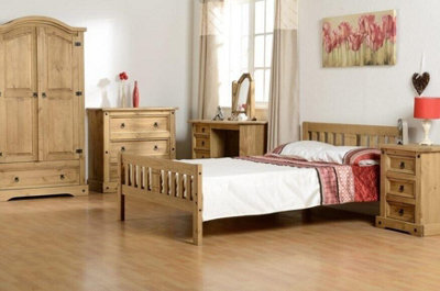 Rio Double Bed 4ft6 in Distressed Waxed Pine