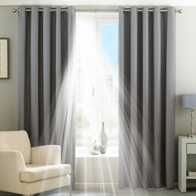 Riva Home Silver Twilight 3-Pass Blackout Eyelet Lined Curtain Pair (W) 117cm x (L) 183cm