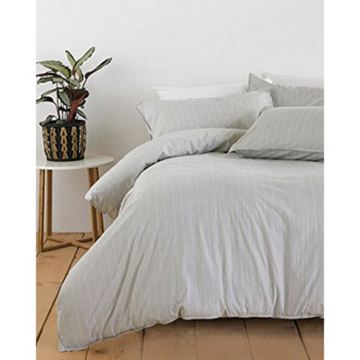 Riva Paoletti Linear Duvet Cover Set Grey (King)