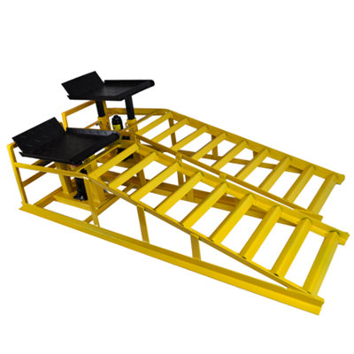 Rocwood 2 Tonne Fixed Car Ramp with Hydraulic Bottle Jack