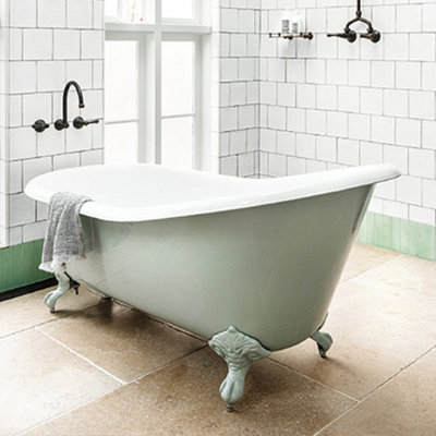 Roll Top Slipper Cast Iron Bath 1560 Windsor & Buckingham With Tap Holes