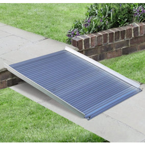 Roll Up Aluminium Ramp - Portable & Quick to Install Wheelchair or Scooter Metal Ramp for Easy Access to Houses, Cars & On Steps