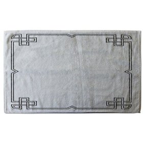 Roman Ornamental Frame (Bath Towel) / Default Title