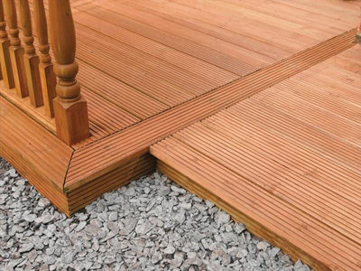 Ronseal 39115 Ultimate Protection Decking Stain Medium Oak 5 litre RSLNUDSMO5L - 4