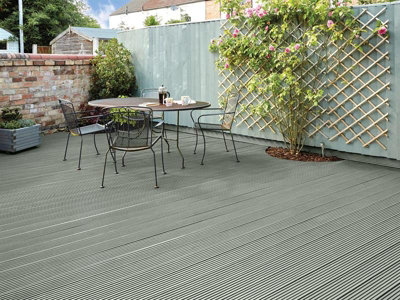 Ronseal 39163 Ultimate Protection Decking Paint Willow 5 litre RSLDPW5L - 4