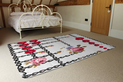 Roses & Chains Designer Special Soft Home Rug