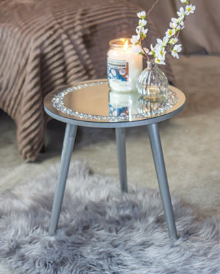 Round Mirrored Side Table with Crushed Diamonds