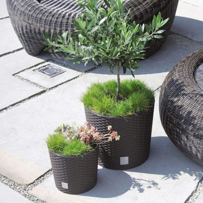 Round Planter Plant Flower Pot Outdoor Garden Weatherproof with Insert Rattan Brown 20cm - 4 Litres