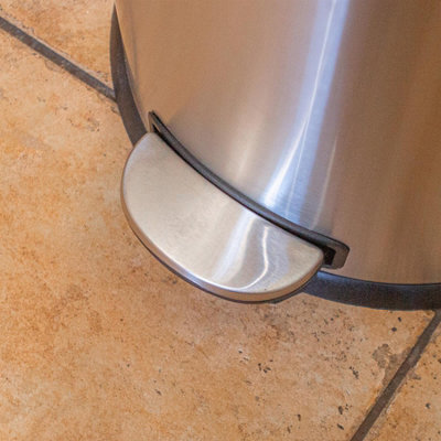 Round Stainless Steel Kitchen Pedal Bin - 30L - White - 6