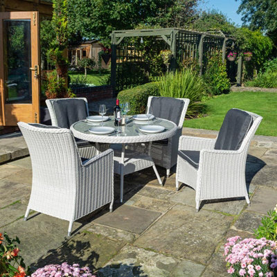 Rowlinson Prestbury 4 Seater Rattan Round Dining Table Chair Set