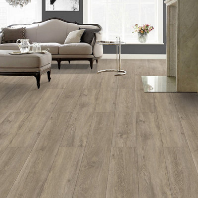 Royal Click Pro - Farmhouse Oak LVT Luxury Vinyl Flooring 2.19m²/pack Price Comparisons | Compare The Build