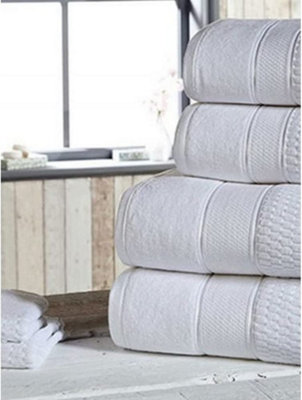 Royal Velvet 6 Piece Bath Towel Bale White